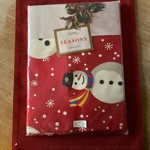 Bardwil Seasons "Snow Flurries" Cotton/Polyester Oblong 60" x 102" NWT